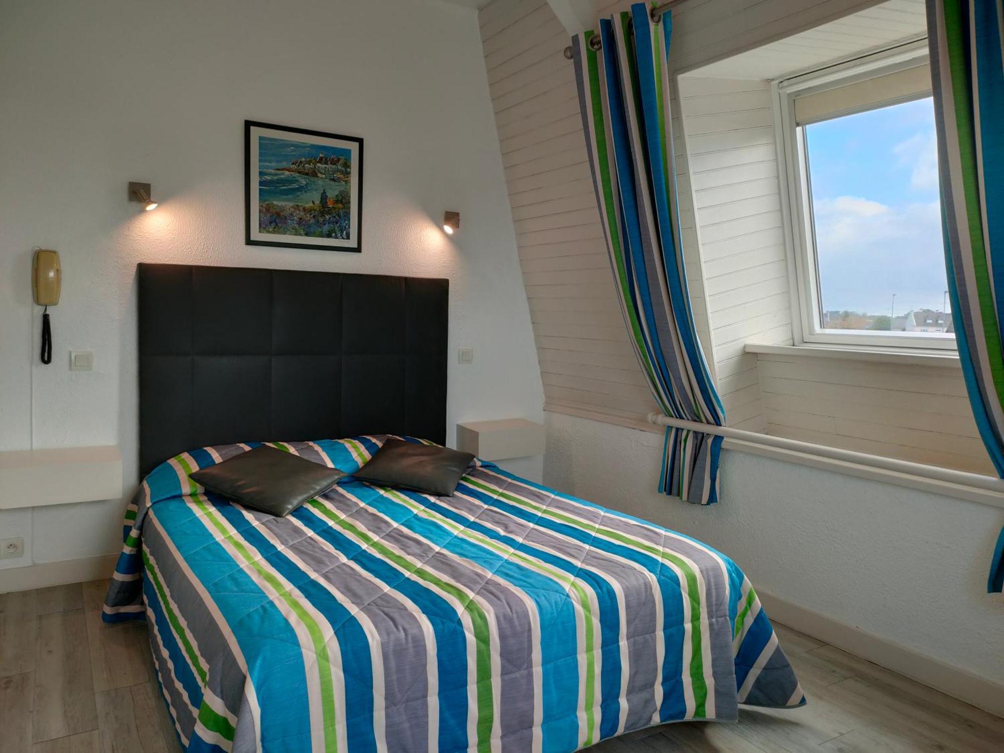 Hotel Le Littoral Lézardrieux Buitenkant foto